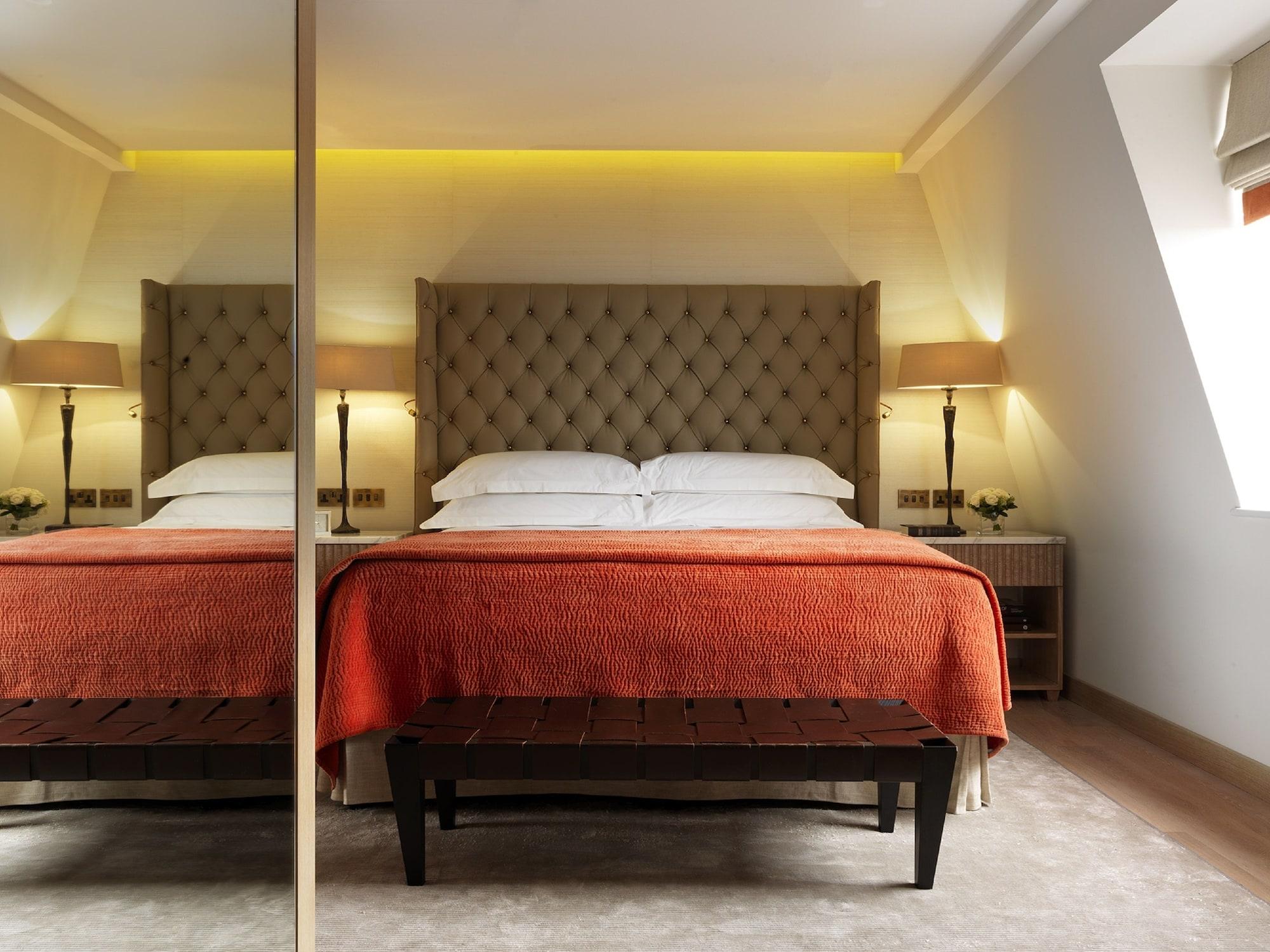 فندق ذا ماريليبون لندن المظهر الخارجي الصورة A bedroom at the hotel