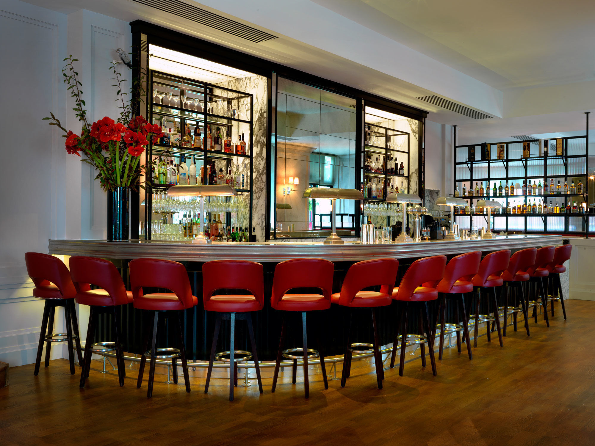 فندق ذا ماريليبون لندن المطعم الصورة The bar at the Connaught